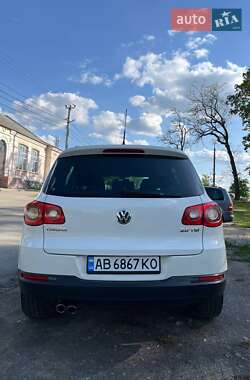 Позашляховик / Кросовер Volkswagen Tiguan 2008 в 