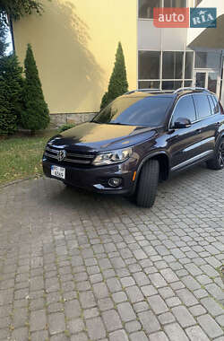 Внедорожник / Кроссовер Volkswagen Tiguan 2016 в Ровно