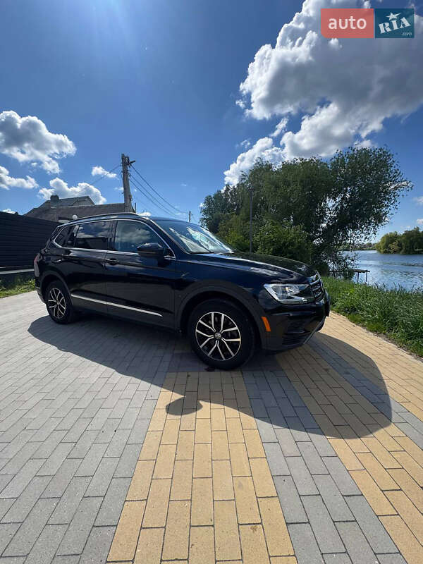 Внедорожник / Кроссовер Volkswagen Tiguan 2021 в Белой Церкви