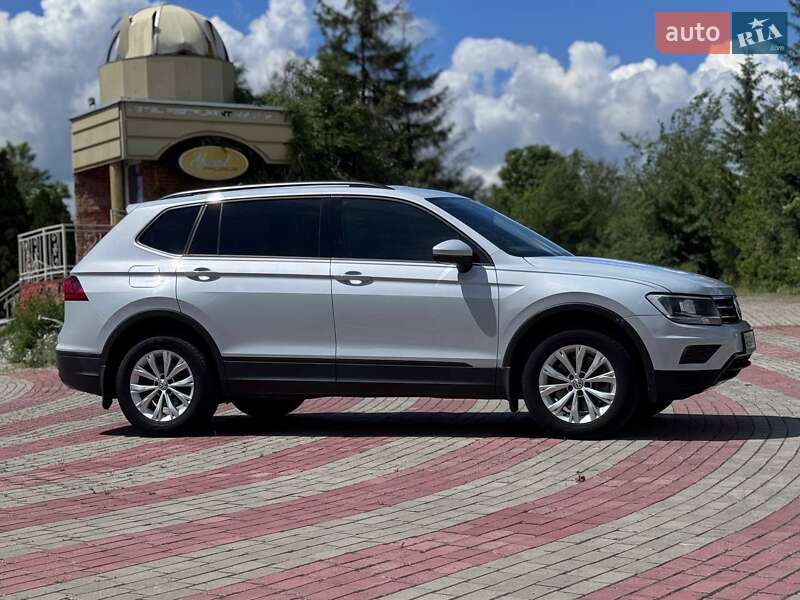 Внедорожник / Кроссовер Volkswagen Tiguan 2018 в Запорожье