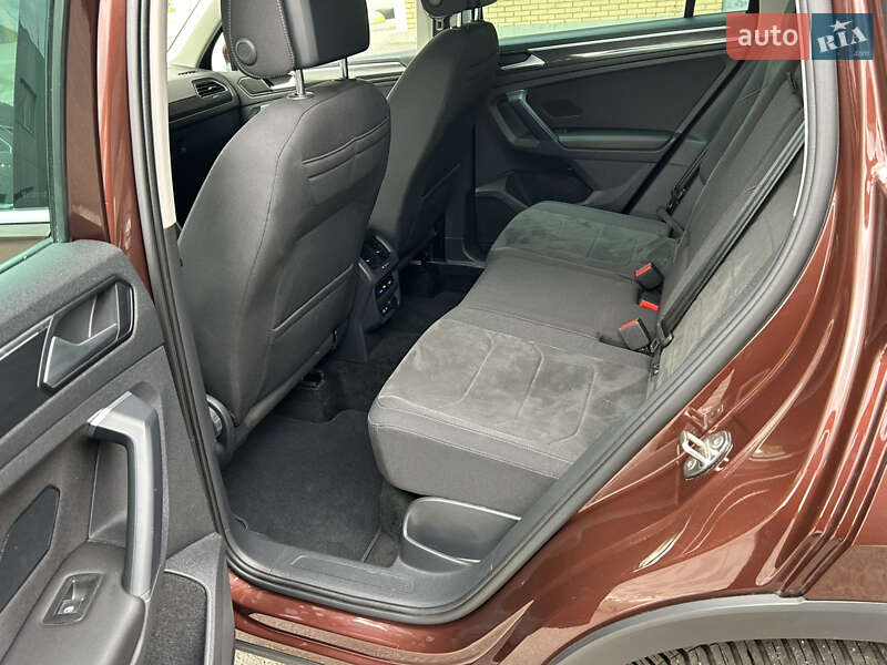 Внедорожник / Кроссовер Volkswagen Tiguan 2021 в Киеве фото 19 Внедорожник / Кроссовер Volkswagen Tiguan 2021 в Киеве