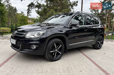 Позашляховик / Кросовер Volkswagen Tiguan 2013 в Ірпені