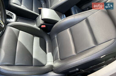 Внедорожник / Кроссовер Volkswagen Tiguan 2015 в 