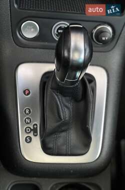Позашляховик / Кросовер Volkswagen Tiguan 2013 в 