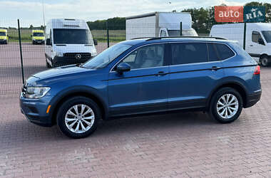 Позашляховик / Кросовер Volkswagen Tiguan 2019 в 
