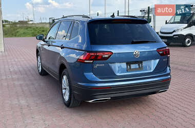 Позашляховик / Кросовер Volkswagen Tiguan 2019 в 