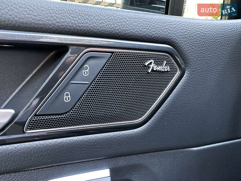 Позашляховик / Кросовер Volkswagen Tiguan 2023 в Києві