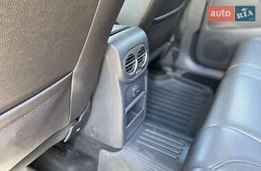 Внедорожник / Кроссовер Volkswagen Tiguan 2015 в 