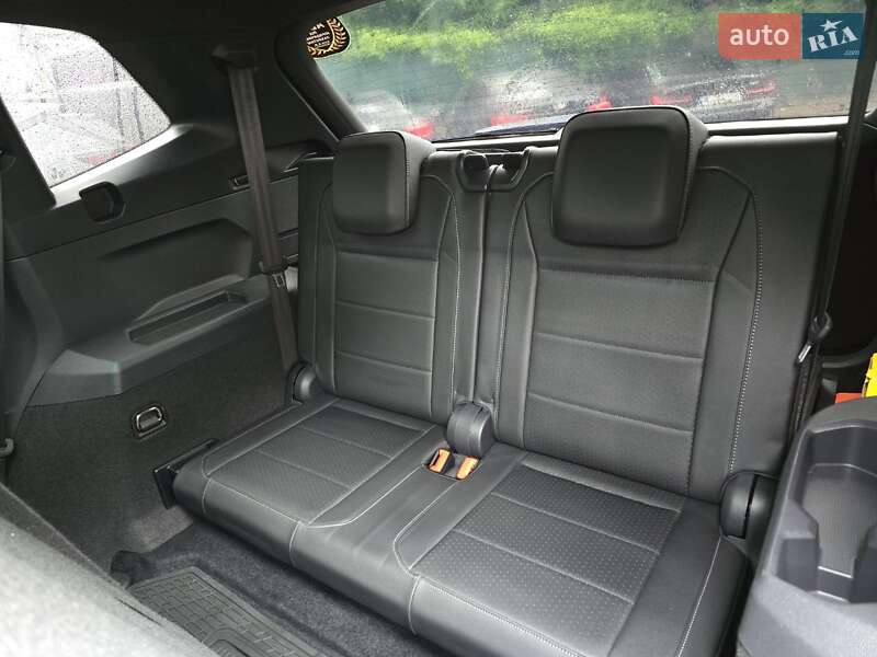 Внедорожник / Кроссовер Volkswagen Tiguan 2020 в Львове