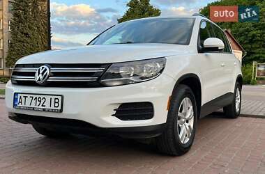 Позашляховик / Кросовер Volkswagen Tiguan 2016 в Галичі