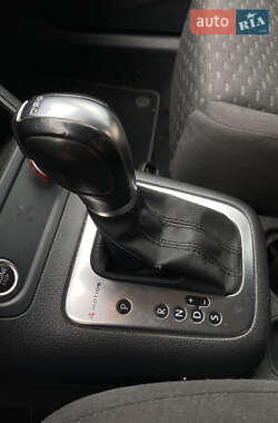 Внедорожник / Кроссовер Volkswagen Tiguan 2011 в 