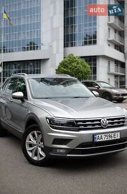 Позашляховик / Кросовер Volkswagen Tiguan 2019 в Києві