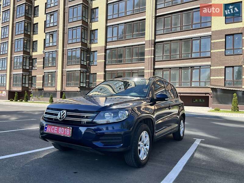 Позашляховик / Кросовер Volkswagen Tiguan 2015 в Чернігові
