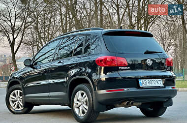 Внедорожник / Кроссовер Volkswagen Tiguan 2017 в 