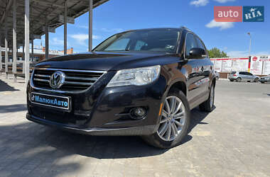 Внедорожник / Кроссовер Volkswagen Tiguan 2008 в Николаеве