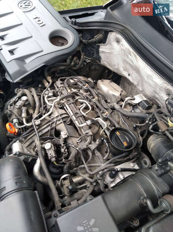 Внедорожник / Кроссовер Volkswagen Tiguan 2012 в Ровно