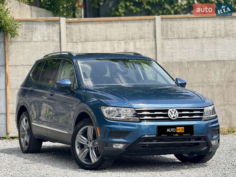 Внедорожник / Кроссовер Volkswagen Tiguan 2019 в 