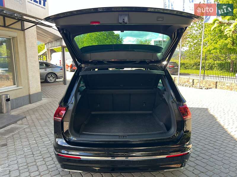 Внедорожник / Кроссовер Volkswagen Tiguan 2020 в Ужгороде