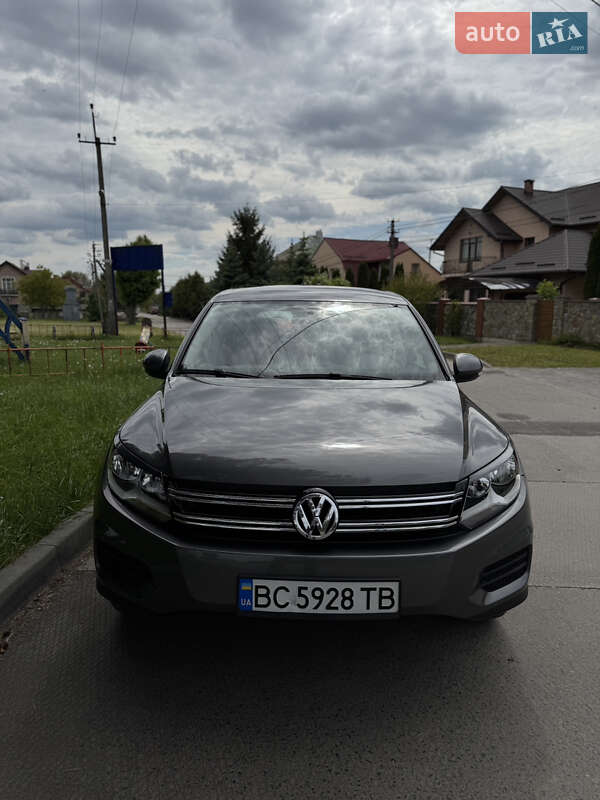Внедорожник / Кроссовер Volkswagen Tiguan 2013 в Львове