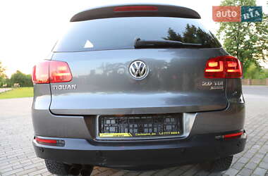 Позашляховик / Кросовер Volkswagen Tiguan 2014 в 