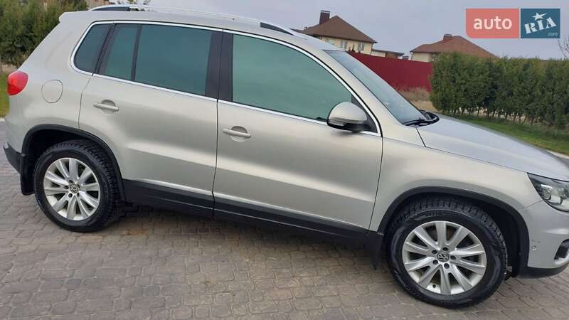 Volkswagen Tiguan 2012