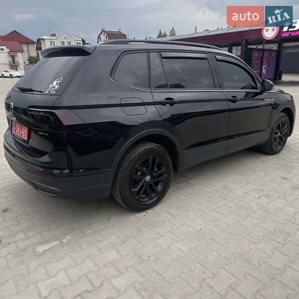 Внедорожник / Кроссовер Volkswagen Tiguan 2023 в Львове