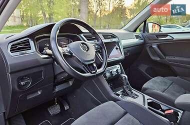 Позашляховик / Кросовер Volkswagen Tiguan 2020 в 
