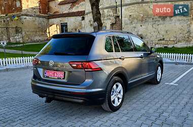 Позашляховик / Кросовер Volkswagen Tiguan 2020 в 