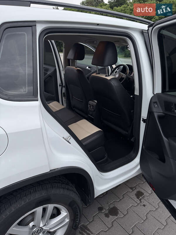 Внедорожник / Кроссовер Volkswagen Tiguan 2016 в Белой Церкви