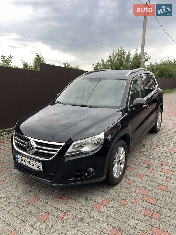 Внедорожник / Кроссовер Volkswagen Tiguan 2008 в Киеве