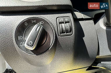Внедорожник / Кроссовер Volkswagen Tiguan 2011 в 
