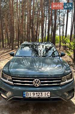 Позашляховик / Кросовер Volkswagen Tiguan 2020 в Полтаві