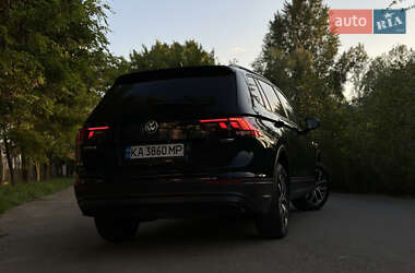 Позашляховик / Кросовер Volkswagen Tiguan 2021 в 