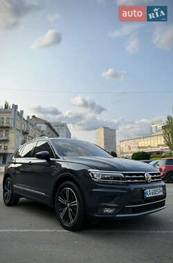 Внедорожник / Кроссовер Volkswagen Tiguan 2020 в Киеве