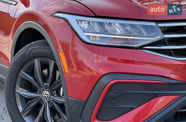 Позашляховик / Кросовер Volkswagen Tiguan 2024 в 