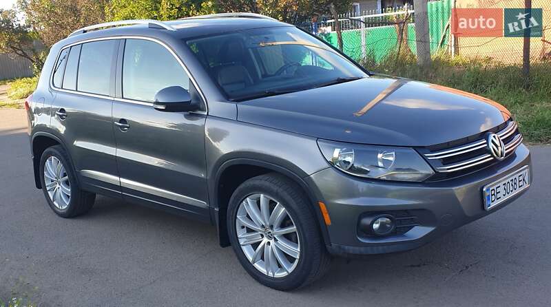 Внедорожник / Кроссовер Volkswagen Tiguan 2012 в Южноукраинске