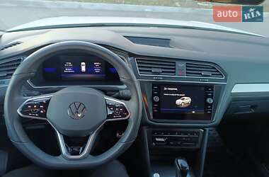 Внедорожник / Кроссовер Volkswagen Tiguan 2022 в Виннице