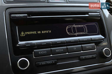 Внедорожник / Кроссовер Volkswagen Tiguan 2011 в 