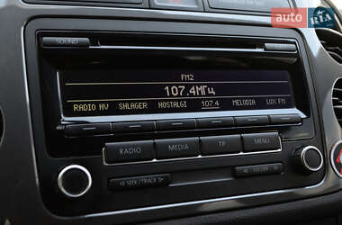 Внедорожник / Кроссовер Volkswagen Tiguan 2011 в 