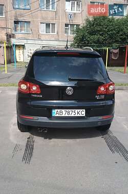 Позашляховик / Кросовер Volkswagen Tiguan 2008 в 