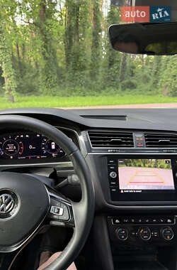 Позашляховик / Кросовер Volkswagen Tiguan 2019 в Львові