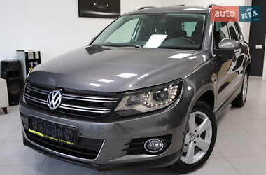Позашляховик / Кросовер Volkswagen Tiguan 2014 в 