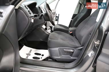 Позашляховик / Кросовер Volkswagen Tiguan 2014 в 