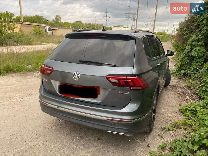 Позашляховик / Кросовер Volkswagen Tiguan 2021 в Києві