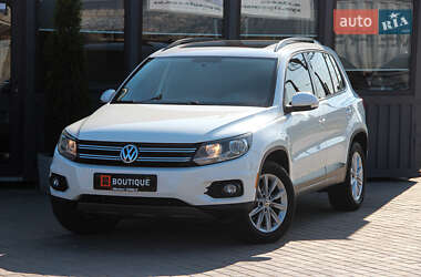 Внедорожник / Кроссовер Volkswagen Tiguan 2012 в 