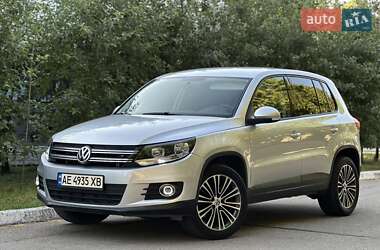 Внедорожник / Кроссовер Volkswagen Tiguan 2012 в Днепре