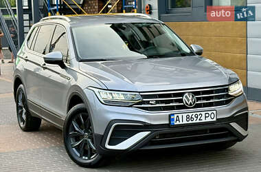 Позашляховик / Кросовер Volkswagen Tiguan 2023 в 