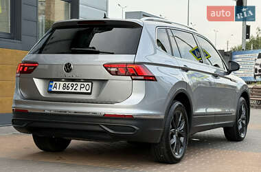 Позашляховик / Кросовер Volkswagen Tiguan 2023 в 