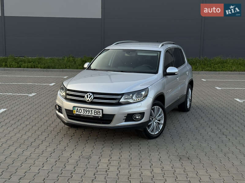 Позашляховик / Кросовер Volkswagen Tiguan 2012 в Івано-Франківську