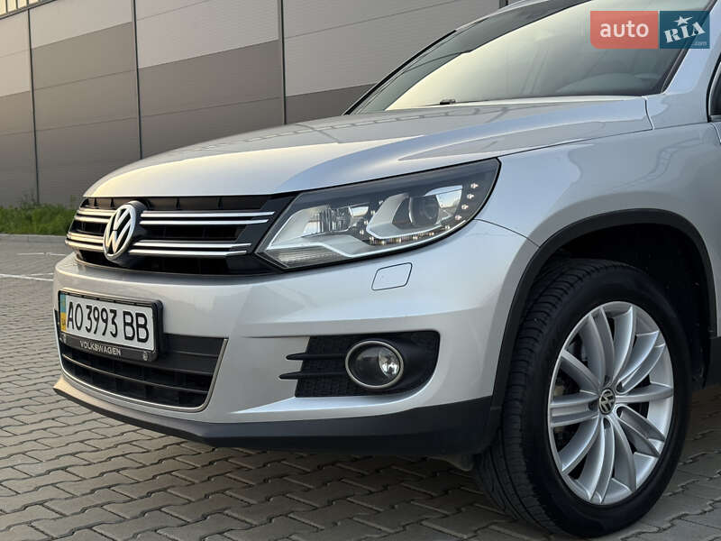 Позашляховик / Кросовер Volkswagen Tiguan 2012 в Івано-Франківську